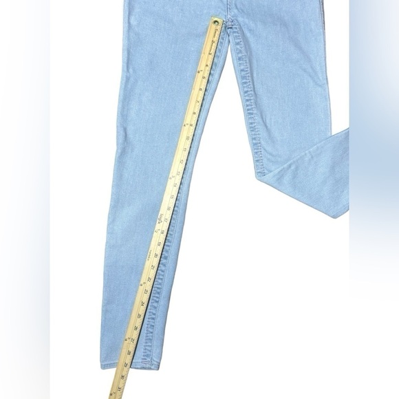 Womens True Religion Jeans Halle Light Blue Denim with Pink Stitching Size 28 - Picture 8 of 16